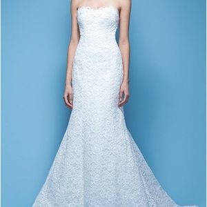 Carolina Herrera Jensen Wedding Gown